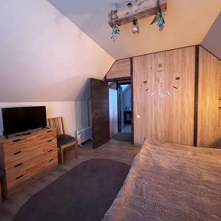 Holiday home приватна Forest House *