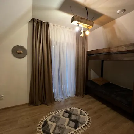 Dom wakacyjny приватна Forest House *