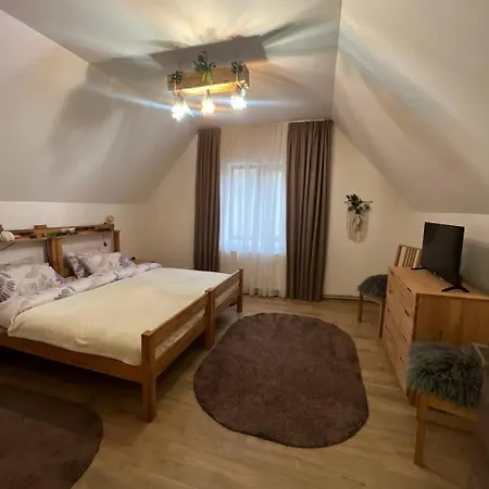 Dom wakacyjny приватна Forest House